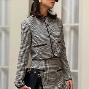 Elegant O-Neck Button Shirts And High Waist Pockets Mini Skirts 2 Piece Set