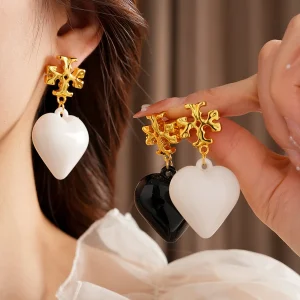 Vintage Exaggerated High-end Retro Acrylic Heart-shaped Pendants Light Stud Earrings